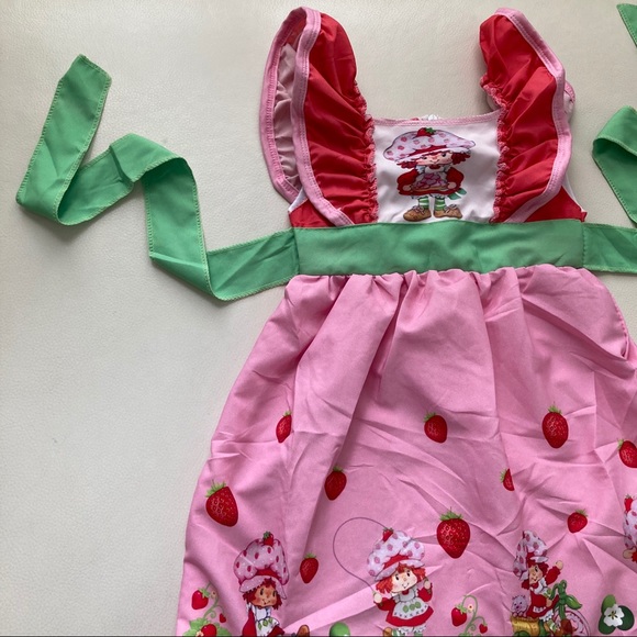 Strawberry Shortcake cute dress - Picture 3 of 5